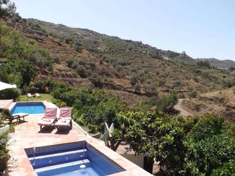 3 soveværelse Finca/Landehus til leje i Competa med swimmingpool - € 1.200 (Ref: 8900600)