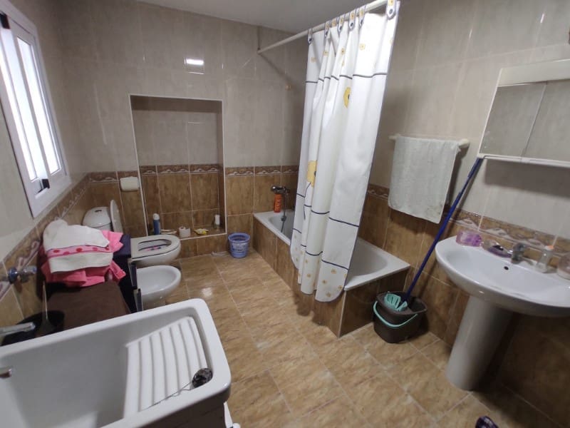 4 bedroom Townhouse for sale in Archez - € 175,000 (Ref: 9069134)