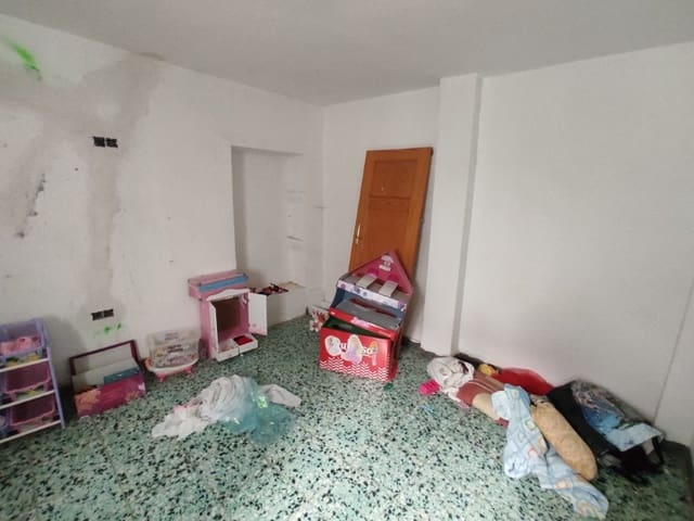 4 soveværelse Byhus til salg i Archez - € 175.000 (Ref: 9069134)