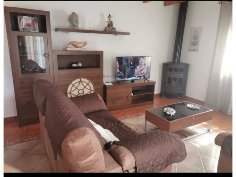 Finca/Landehus til leje i Canillas de Albaida med swimmingpool - € 1.700 (Ref: 9282508)