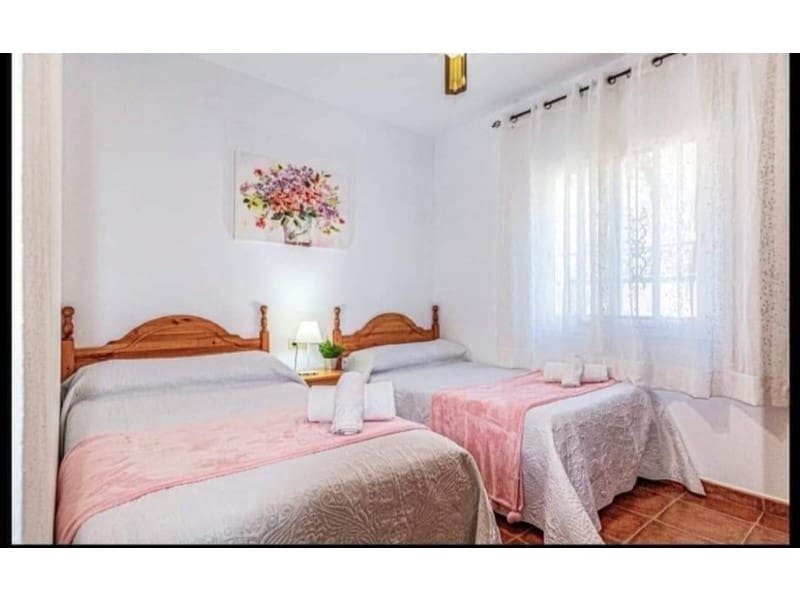 Finca/Landehus til leje i Canillas de Albaida med swimmingpool - € 1.700 (Ref: 9282508)