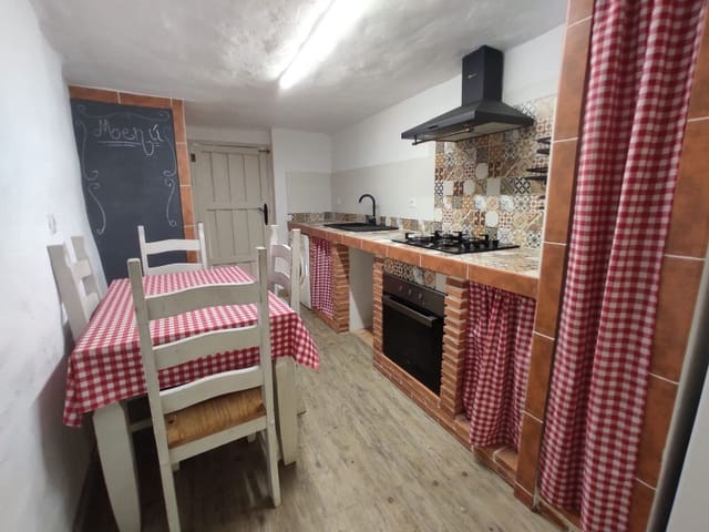 5 sovrum Hus att hyra i Cómpeta - 850 € (Ref: 9291487)