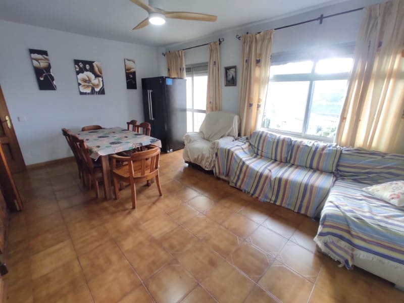 3 soveværelse Byhus til salg i Competa - € 480.000 (Ref: 9530957)