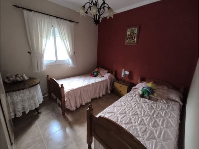 3 bedroom Finca/Country House for sale in Canillas de Albaida - € 286,000 (Ref: 9634570)