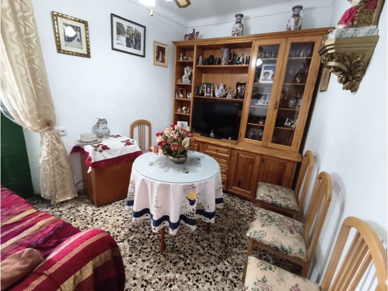 5 bedroom Townhouse for sale in Competa - € 157,000 (Ref: 9696332)