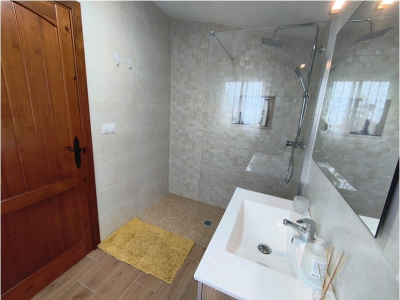 2 soverom Finca/Herregård til leie i Competa med svømmebasseng garasje - € 1 350 (Ref: 9797017)