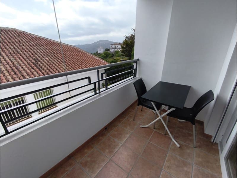 1 sovrum Lägenhet att hyra i Competa - 600 € (Ref: 9808307)