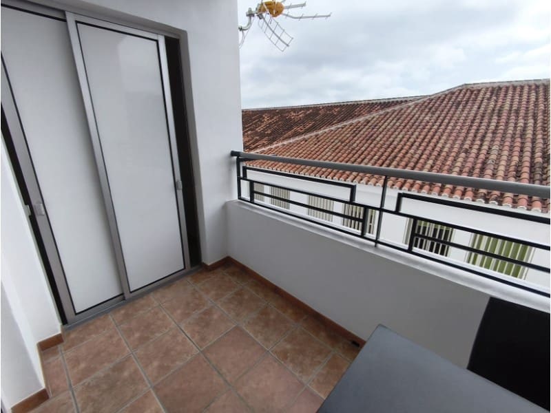 1 sovrum Lägenhet att hyra i Competa - 600 € (Ref: 9808307)