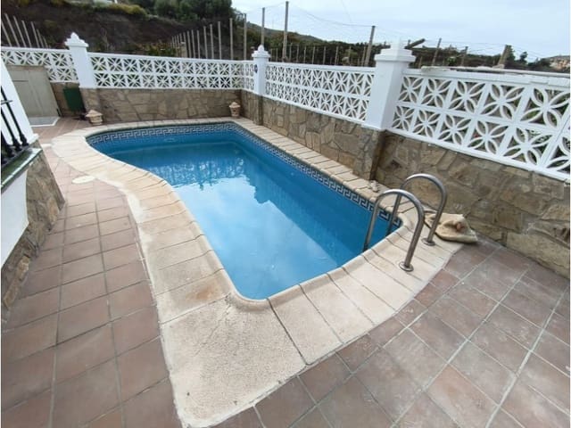 3 slaapkamer Finca/Landhuis te huur in Torrox Park, Torrox met zwembad - € 1.800 (Ref: 9815807)