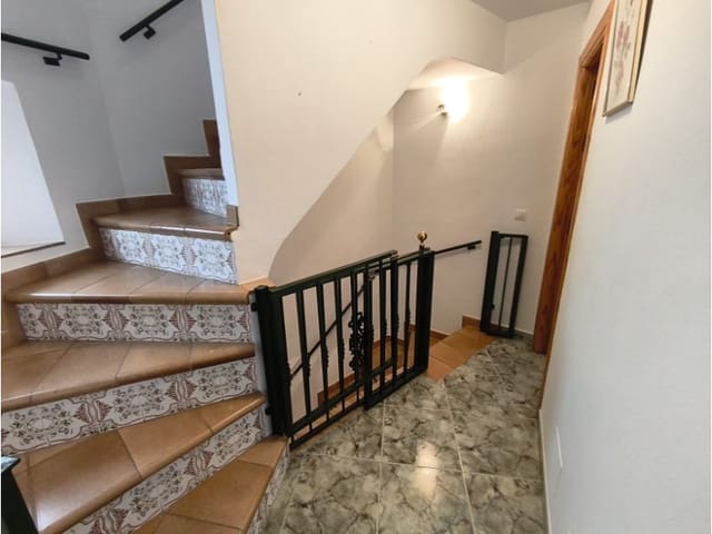 4 soveværelse Byhus til salg i Archez - € 239.000 (Ref: 9820425)
