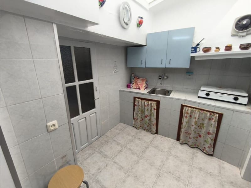 3 bedroom Townhouse for sale in Competa - € 145,000 (Ref: 9910972)