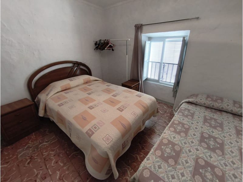 3 bedroom Townhouse for sale in Competa - € 145,000 (Ref: 9910972)