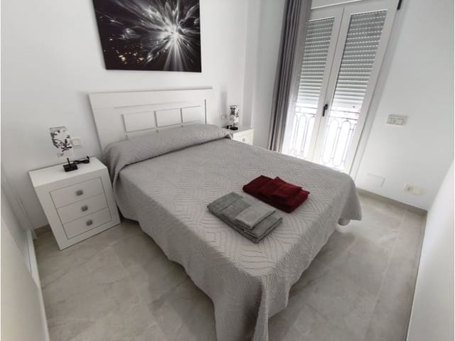 Apartamento de 1 habitación en Cómpeta en alquiler - 1.000 € (Ref: 9910973)