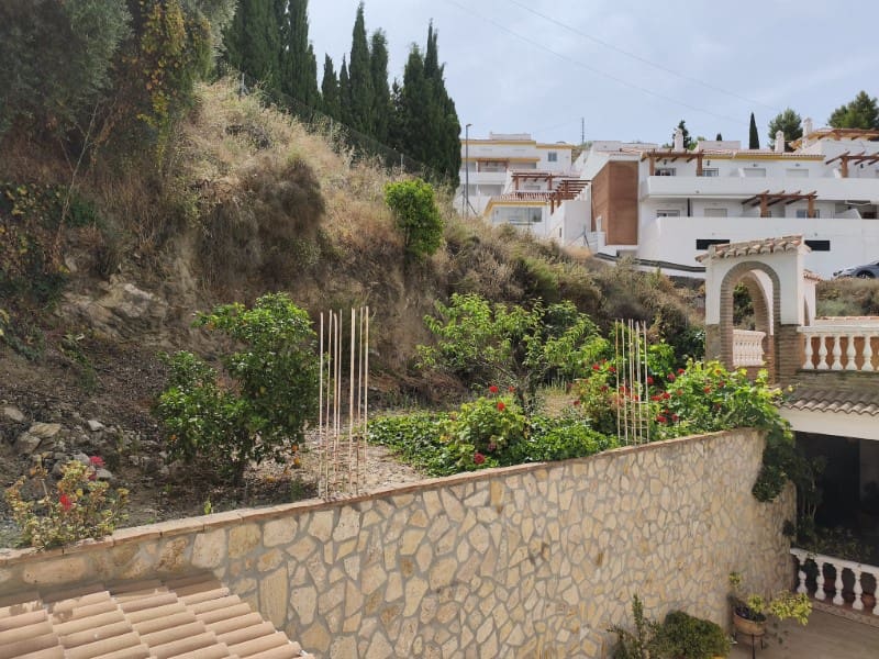 3 bedroom Townhouse for sale in Competa with garage - € 378,000 (Ref: 9929308)