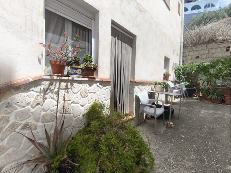 1 bedroom Apartment for rent in Competa - € 600 (Ref: 9939900)