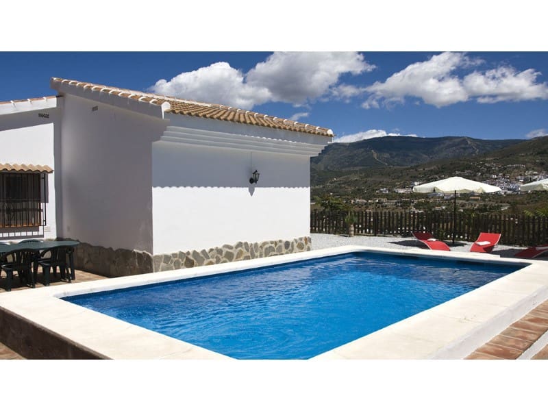 3 bedroom Finca/Country House for rent in Competa with pool - € 1,600 (Ref: 9949717)