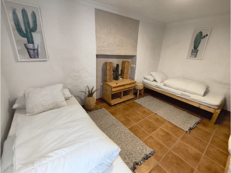 2 bedroom Townhouse for rent in Competa - € 700 (Ref: 9957937)