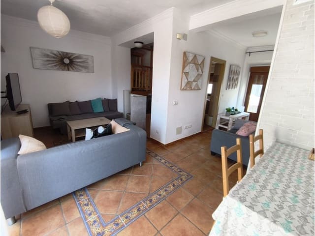 2 soveværelse Byhus til leje i Cómpeta - € 700 (Ref: 9957937)