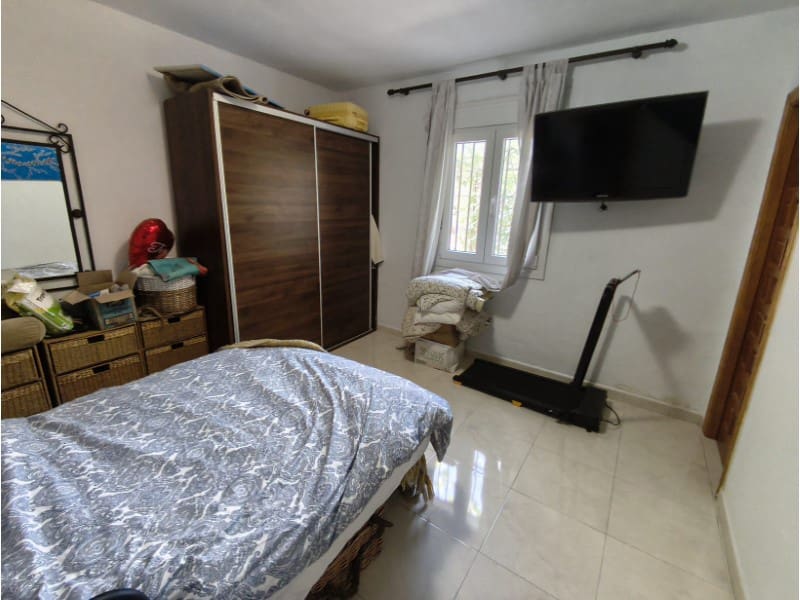 3 soverom Finca/Herregård til salgs i Canillas de Albaida med svømmebasseng garasje - € 320 000 (Ref: 9975269)