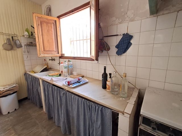 4 slaapkamer Huis te koop in Alfaz del Pi / L'Alfàs del Pi met garage - € 225.000 (Ref: 10000885)