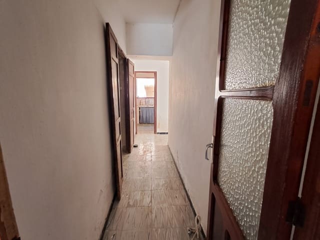 4 slaapkamer Huis te koop in Alfaz del Pi / L'Alfàs del Pi met garage - € 225.000 (Ref: 10000885)