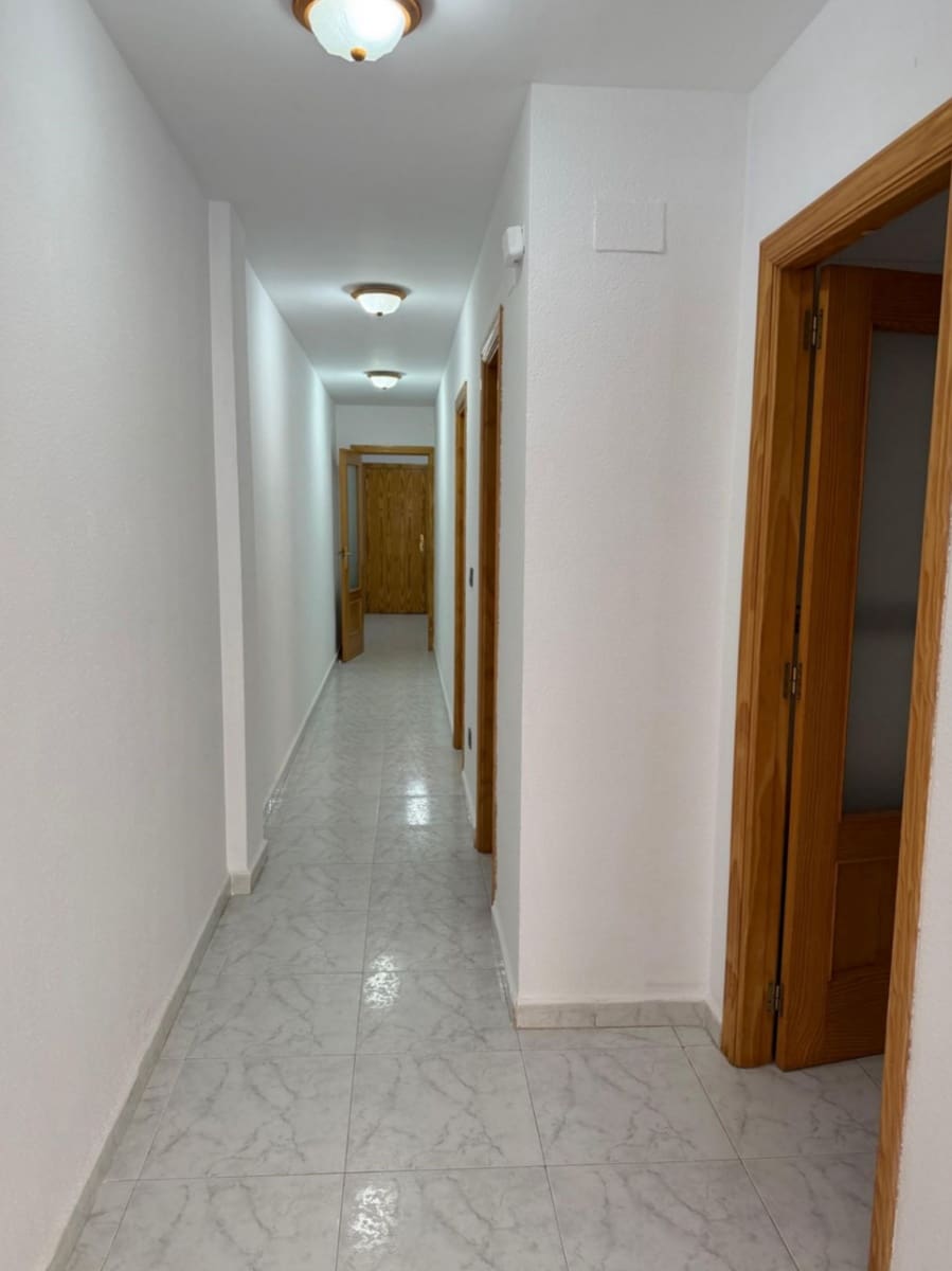 3 bedroom Apartment for rent in Javea / Xabia with garage - € 1,800 (Ref: 10012459)