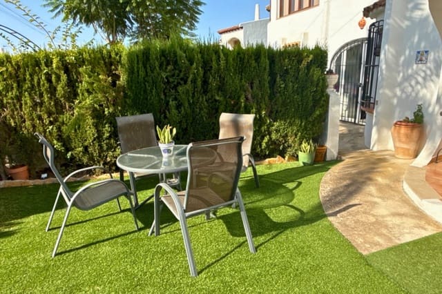 3 Zimmer Villa zu verkaufen in Calpe / Calp mit Pool Garage - 339.000 € (Ref: 10016647)