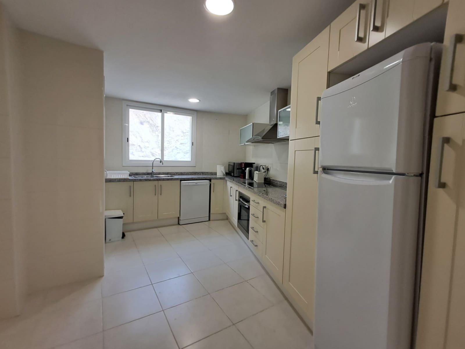 3 camera da letto Appartamento da affittare in Altea con piscina garage - 2.500 € (Rif: 10023269)