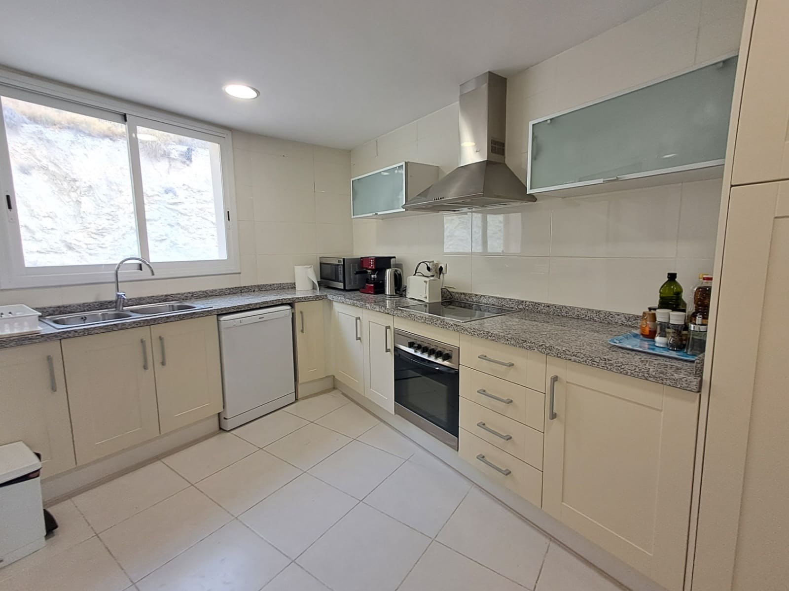3 camera da letto Appartamento da affittare in Altea con piscina garage - 2.500 € (Rif: 10023269)