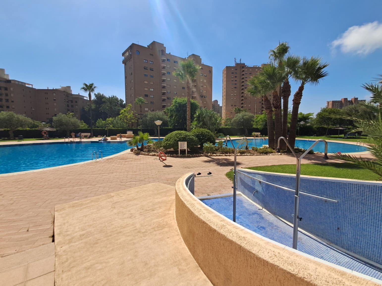 2 sypialnia Apartament na sprzedaż w Benidorm z basenem garażem - 500 000 € (Ref: 10057148)