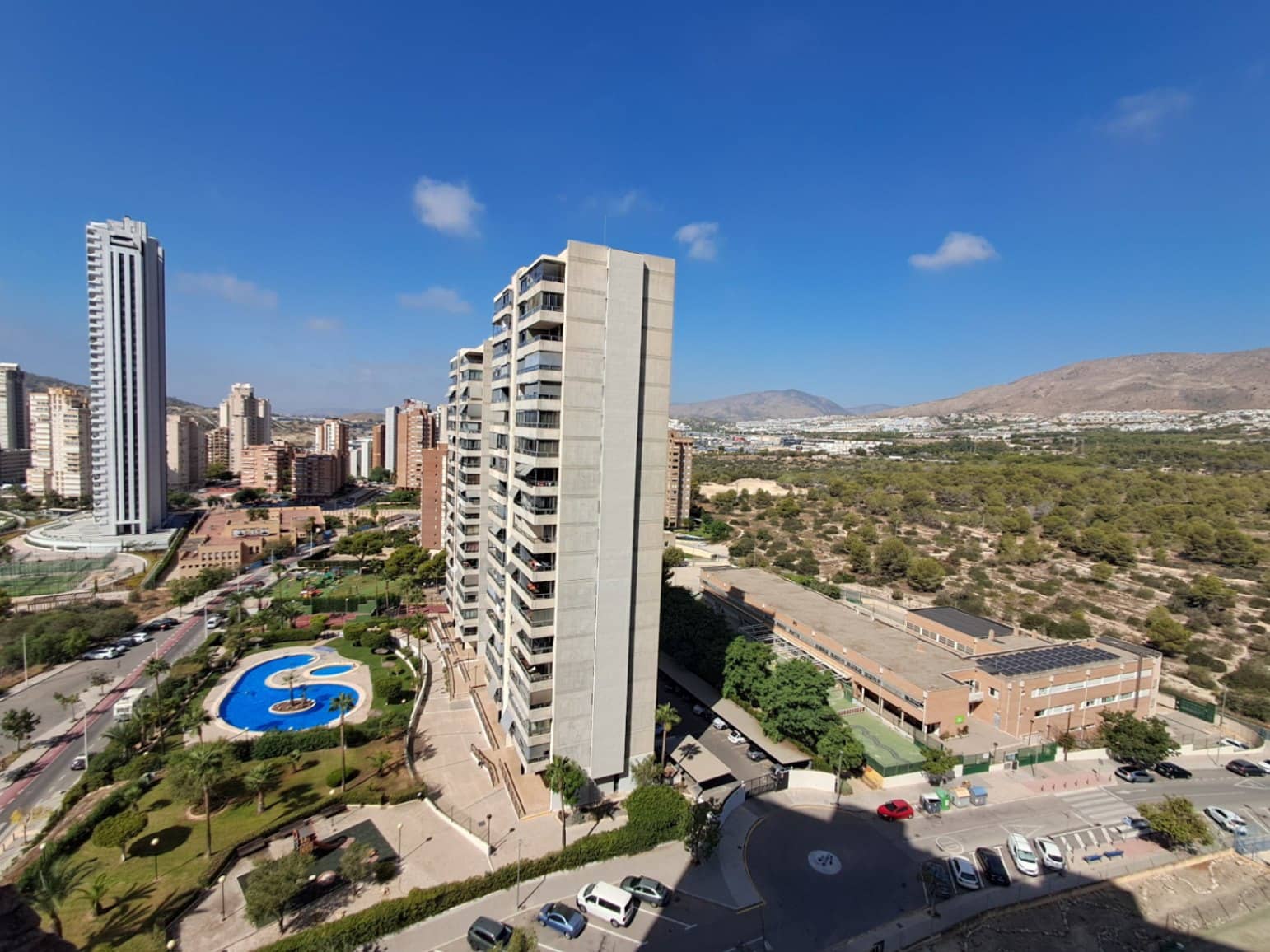 2 sypialnia Apartament na sprzedaż w Benidorm z basenem garażem - 500 000 € (Ref: 10057148)