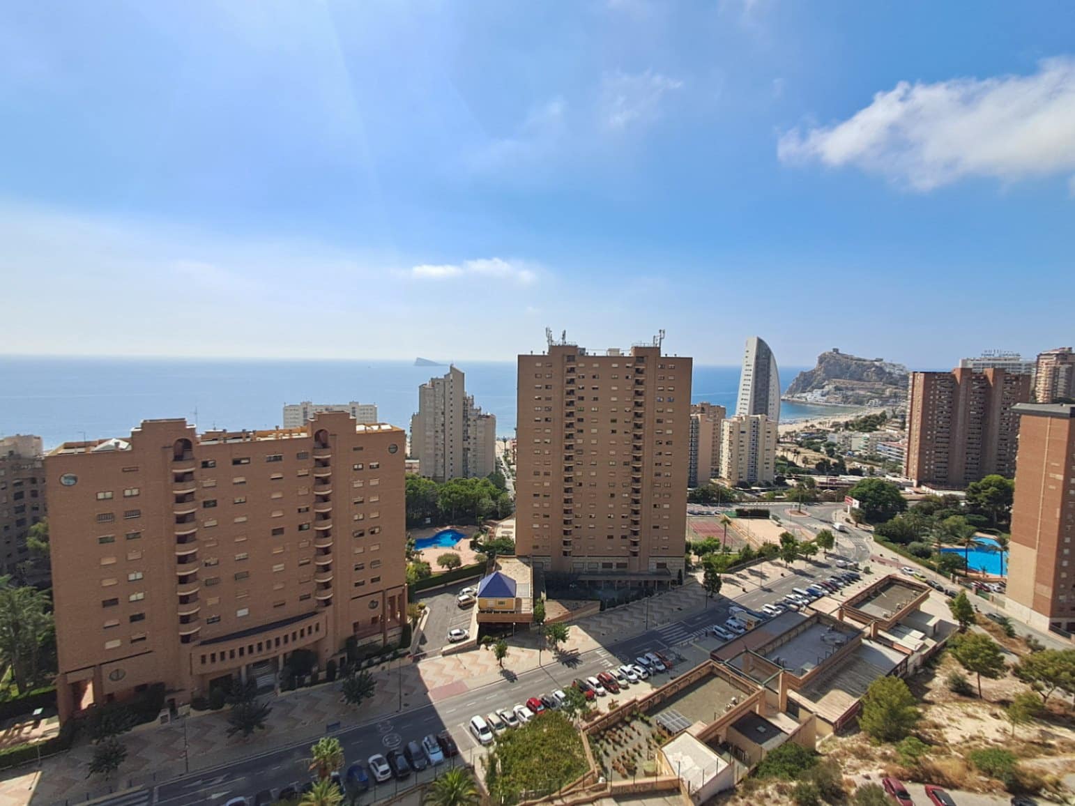 2 sypialnia Apartament na sprzedaż w Benidorm z basenem garażem - 500 000 € (Ref: 10057148)