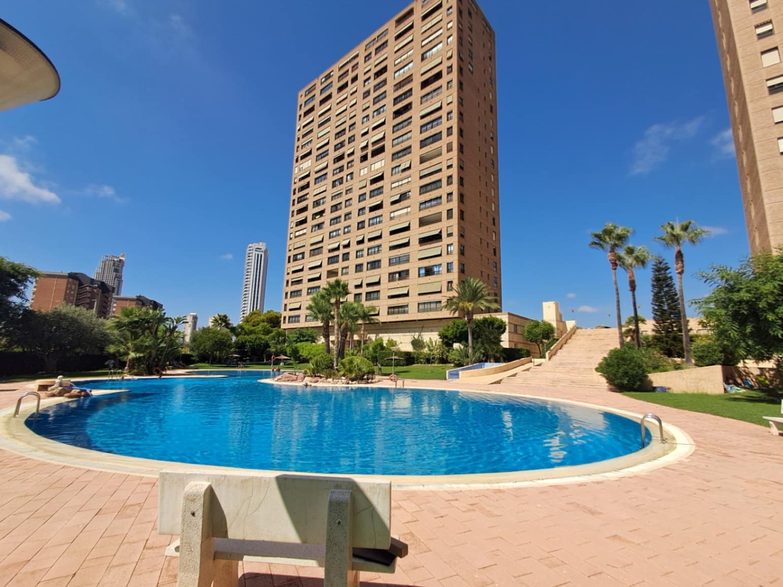 2 sypialnia Apartament na sprzedaż w Benidorm z basenem garażem - 500 000 € (Ref: 10057148)