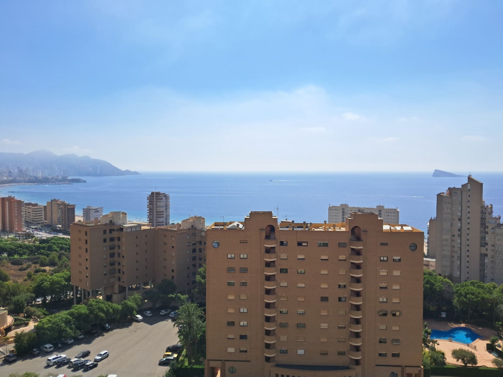2 sypialnia Apartament na sprzedaż w Benidorm z basenem garażem - 500 000 € (Ref: 10057148)
