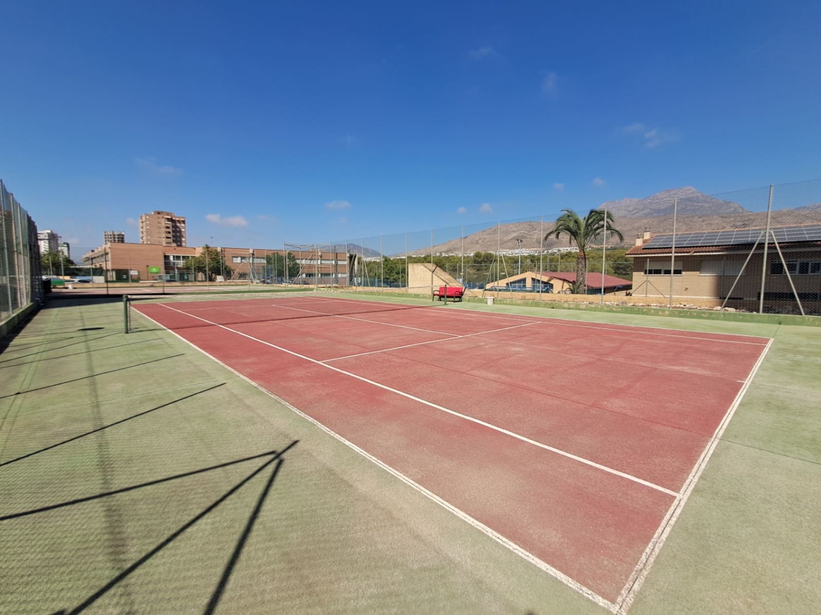 2 sypialnia Apartament na sprzedaż w Benidorm z basenem garażem - 500 000 € (Ref: 10057148)