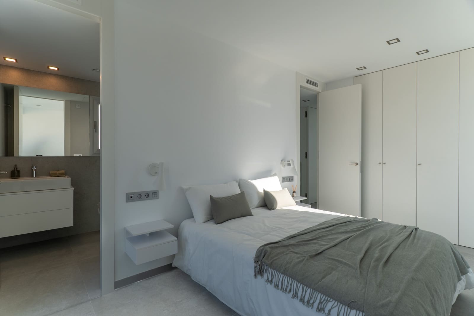 3 quarto Moradia para venda em Finestrat com piscina garagem - 890 000 € (Ref: 10059631)