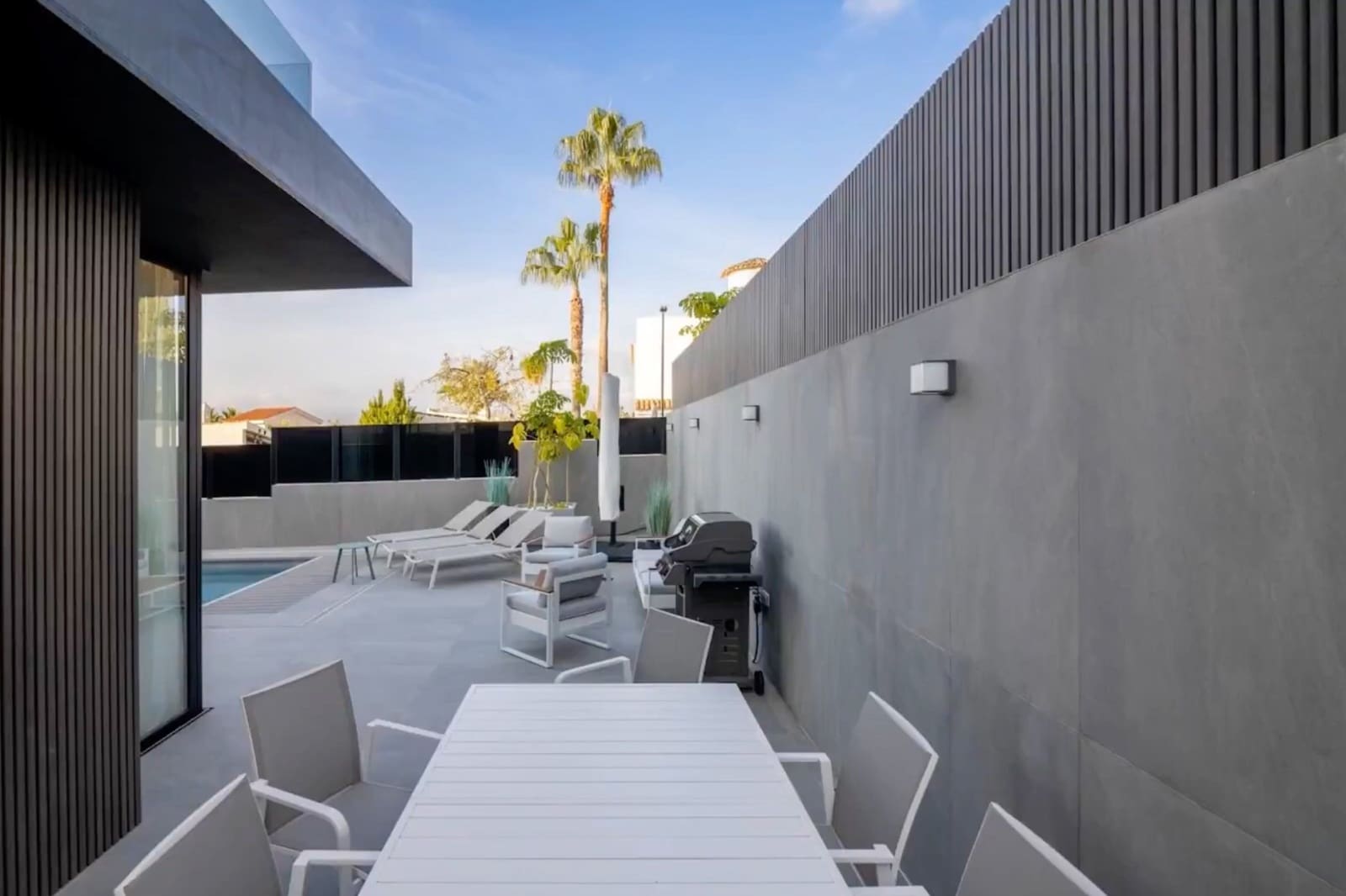 5 soverom Villa til salgs i Albir med svømmebasseng garasje - € 2 250 000 (Ref: 10059658)