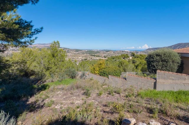Tontti myytävänä paikassa Moraira, Teulada-Moraira - 350 000 € (Ref: 10059709)