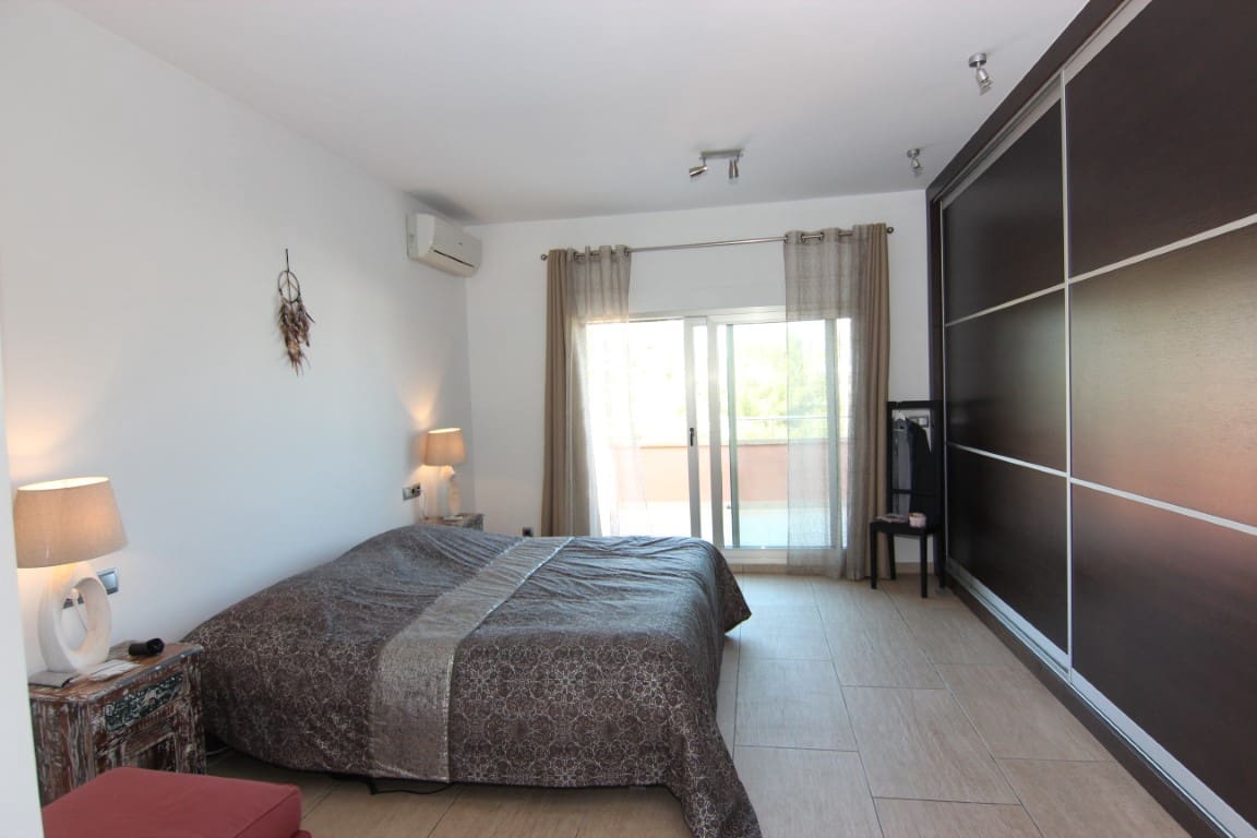 Chalet de 5 habitaciones en Javea / Xàbia en venta con piscina garaje - 1.315.000 € (Ref: 10059753)