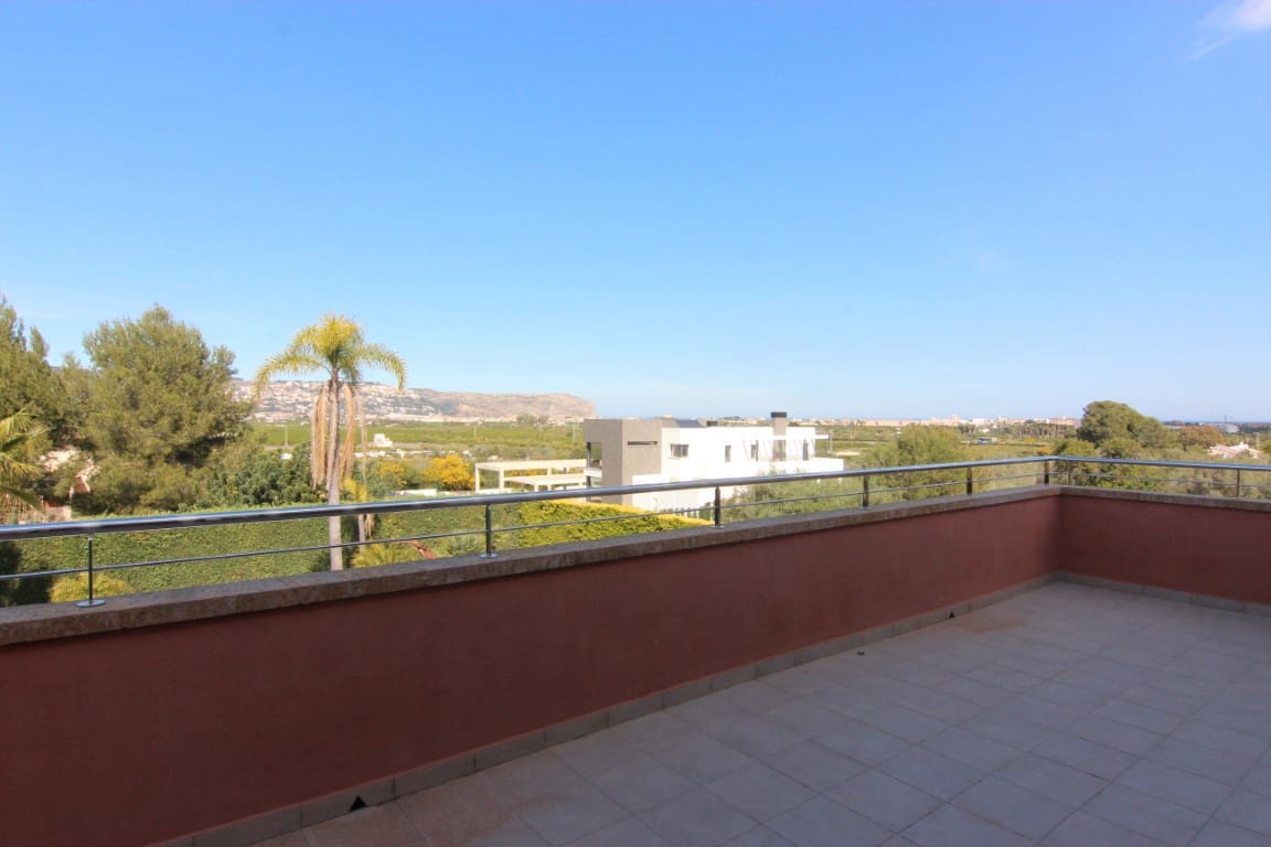 Chalet de 5 habitaciones en Javea / Xàbia en venta con piscina garaje - 1.315.000 € (Ref: 10059753)