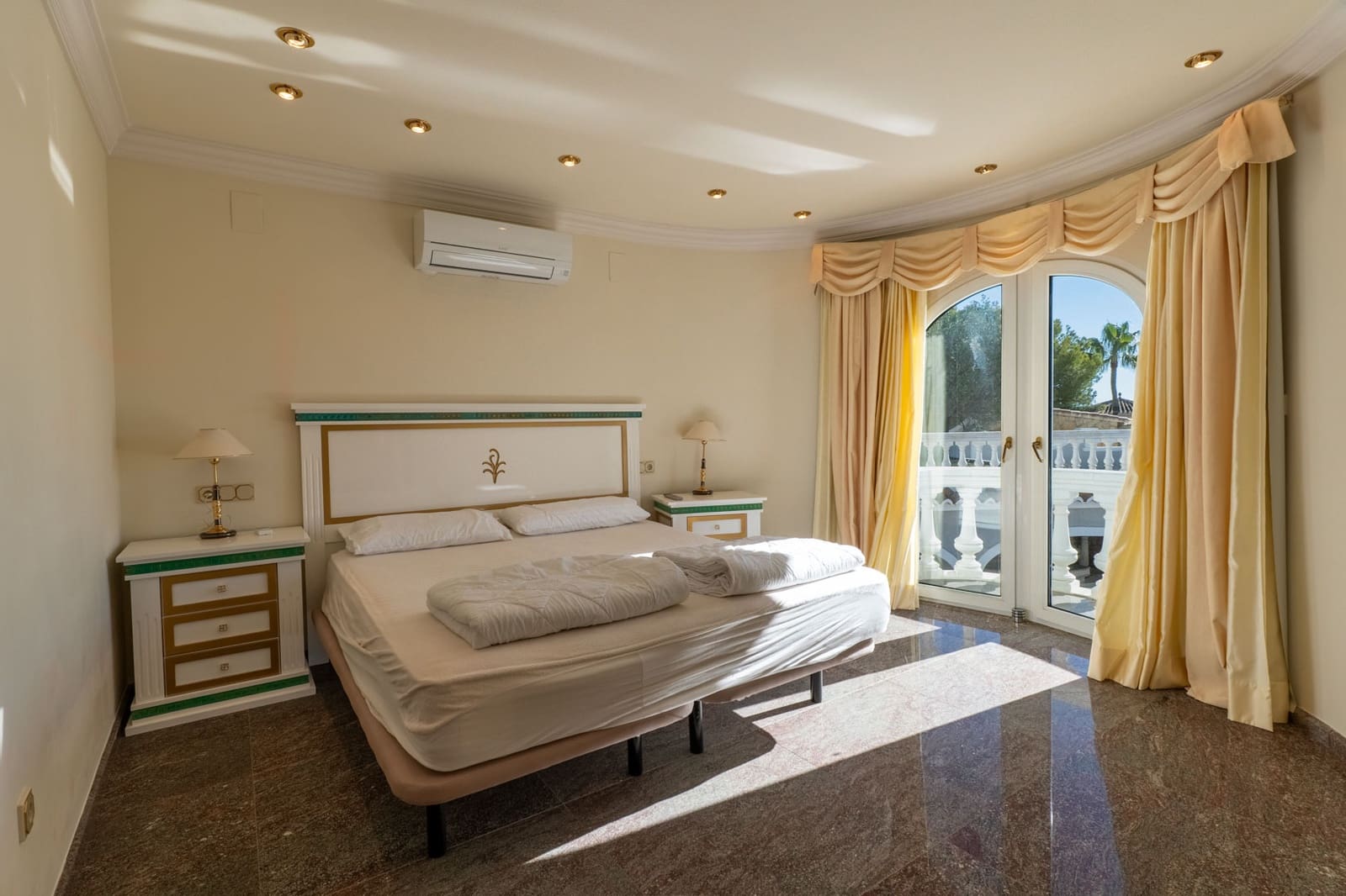 5 Zimmer Villa zu verkaufen in Benissa mit Pool Garage - 1.990.000 € (Ref: 10059756)