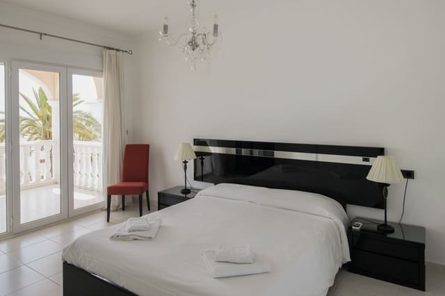 1 soverom Leilighet til salgs i Benissa med svømmebasseng garasje - € 330 000 (Ref: 10059757)
