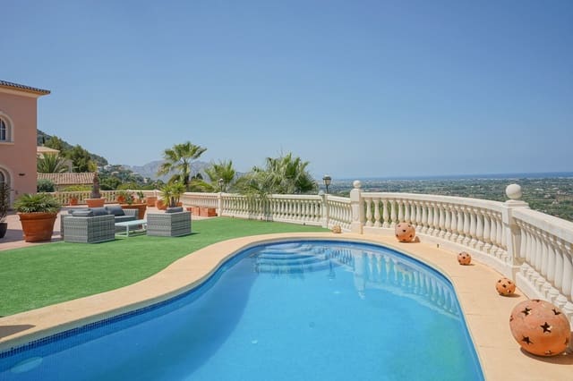 5 soveværelse Villa til salg i La Sella med swimmingpool garage - € 1.499.000 (Ref: 10059759)