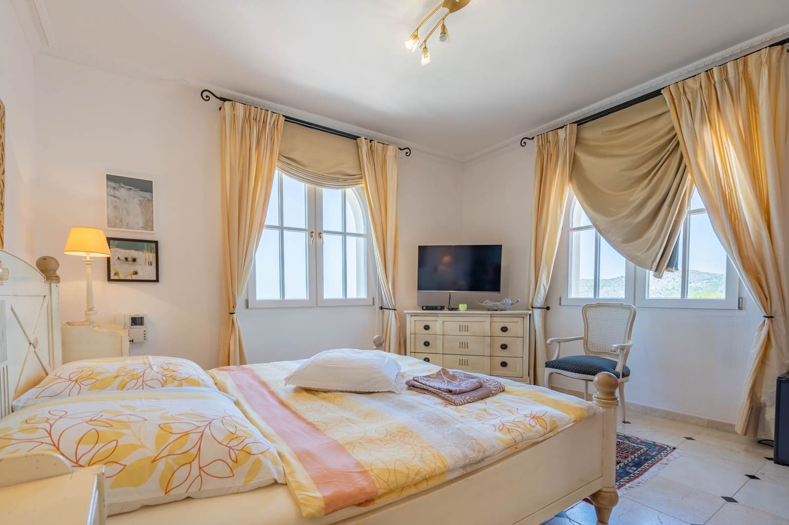 5 soveværelse Villa til salg i La Sella med swimmingpool garage - € 1.499.000 (Ref: 10059759)