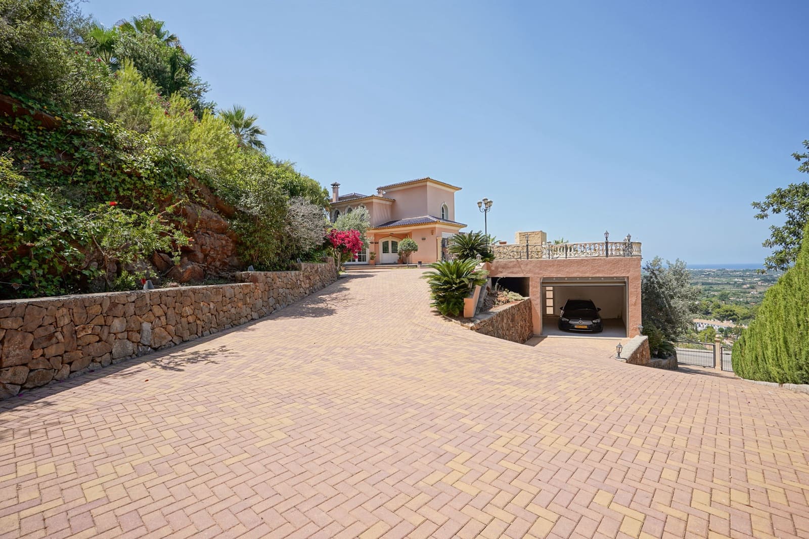 5 soveværelse Villa til salg i La Sella med swimmingpool garage - € 1.499.000 (Ref: 10059759)