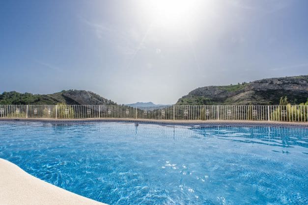 2 Zimmer Apartment zu verkaufen in Cumbre del Sol mit Pool - 360.000 € (Ref: 10059761)