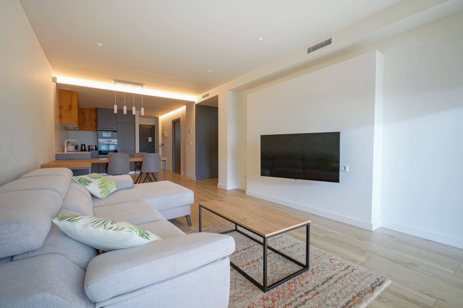 2 Zimmer Apartment zu verkaufen in Cumbre del Sol mit Pool - 360.000 € (Ref: 10059761)