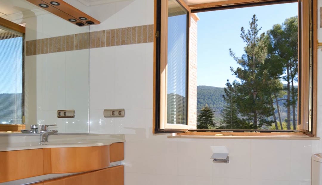7 soverom Villa til salgs i Penaguila med svømmebasseng garasje - € 2 600 000 (Ref: 10059787)