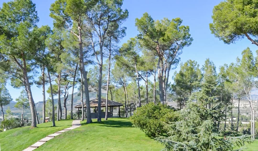 7 soverom Villa til salgs i Penaguila med svømmebasseng garasje - € 2 600 000 (Ref: 10059787)