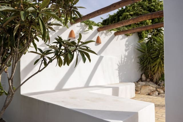 4 chambre Villa/Maison à vendre à Cap Martí - El Tossalet - Pinomar, Javea / Xàbia avec piscine garage - 790 000 € (Ref: 10059790)